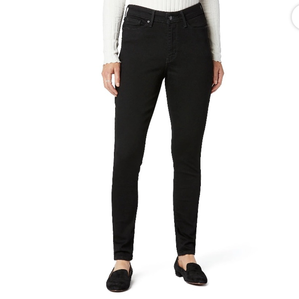 Levi Strauss Signature Slim Fit Jeans